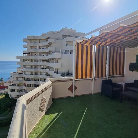 Benalbeach. Espectacular Terraza, Vistas Al Mar. Benalmadena Bagian luar foto